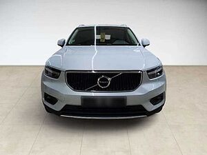 Volvo  D3 Automatik Momentum Pro AHK GARANTIE