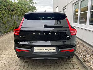 Volvo  Recharge Twin Engine AWD Core GARANTIE
