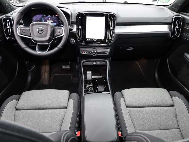Volvo  Plus Dark 2WD B3 EU6d digitales Cockpit Memory Sitze Soundsystem HarmanKardon LE