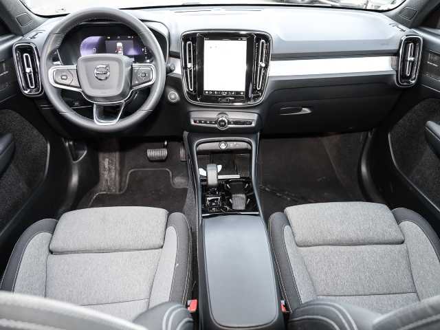 Volvo  Plus Dark 2WD B3 EU6d digitales Cockpit Memory Sitze Soundsystem HarmanKardon LE