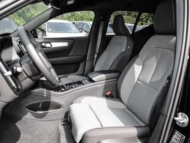Volvo  Plus Dark 2WD B3 EU6d digitales Cockpit Memory Sitze Soundsystem HarmanKardon LE