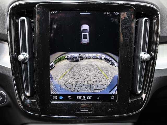 Volvo  Plus Dark 2WD B3 EU6d digitales Cockpit Memory Sitze Soundsystem HarmanKardon LE