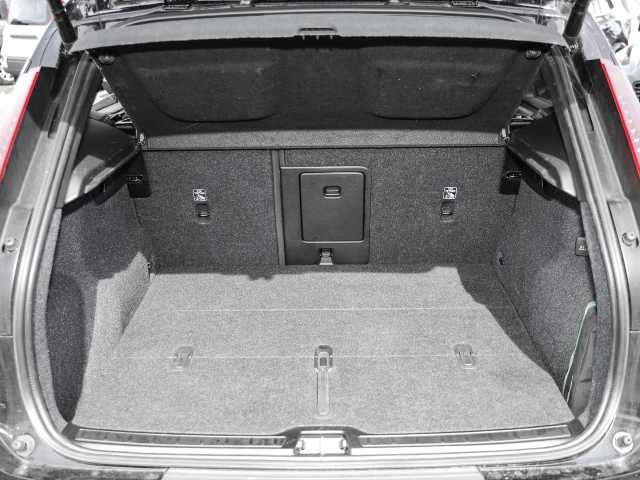Volvo  Plus Dark 2WD B3 EU6d digitales Cockpit Memory Sitze Soundsystem HarmanKardon LE