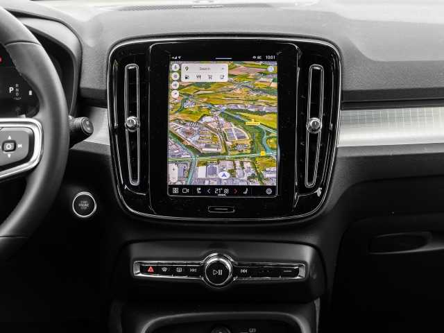 Volvo  Plus Dark 2WD B3 EU6d digitales Cockpit Memory Sitze Soundsystem HarmanKardon LE