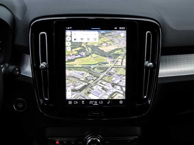 Volvo  Plus Dark 2WD B3 EU6d digitales Cockpit Memory Sitze Soundsystem HarmanKardon LE