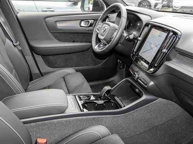Volvo  Plus Dark 2WD B4 EU6d digitales Cockpit Memory Sitze Soundsystem HarmanKardon 36