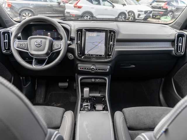 Volvo  Plus Dark 2WD B4 EU6d digitales Cockpit Memory Sitze Soundsystem HarmanKardon 36
