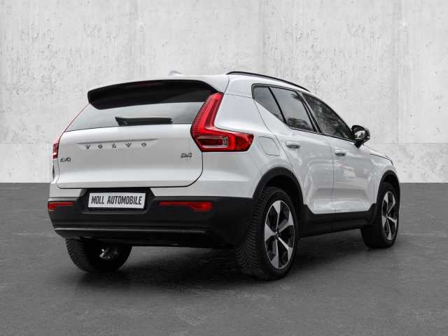 Volvo  Plus Dark 2WD B4 EU6d digitales Cockpit Memory Sitze Soundsystem HarmanKardon 36