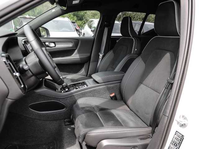 Volvo  Plus Dark 2WD B4 EU6d digitales Cockpit Memory Sitze Soundsystem HarmanKardon 36