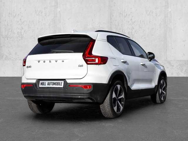 Volvo  Plus Dark 2WD B4 EU6d digitales Cockpit Memory Sitze Soundsystem HarmanKardon 36