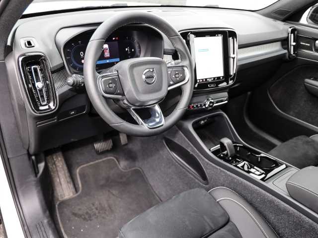 Volvo  Plus Dark 2WD B4 EU6d digitales Cockpit Memory Sitze Soundsystem HarmanKardon 36