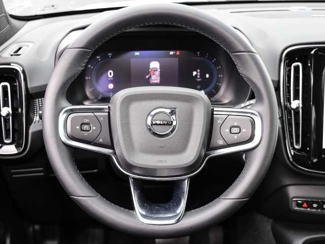 Volvo  Plus Dark 2WD B4 EU6d digitales Cockpit Memory Sitze Soundsystem HarmanKardon 36