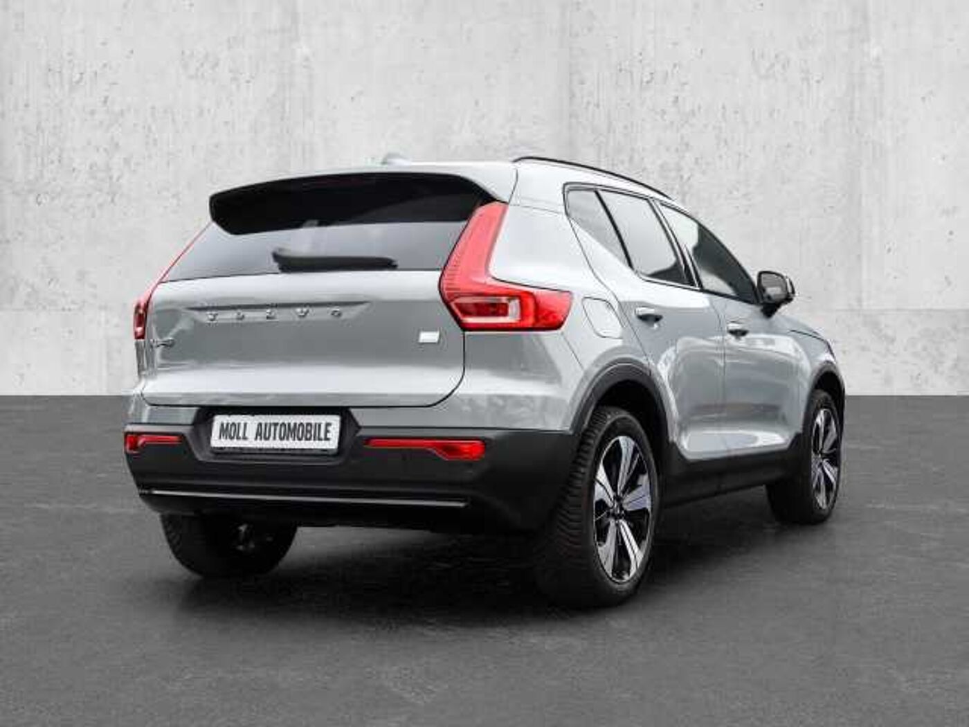 Volvo  Plus Dark Recharge Plug-In Hybrid 2WD T5 Twin Engine EU6d StandHZG Navi digitale