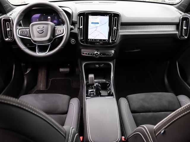 Volvo  Plus Dark 2WD B4 EU6d digitales Cockpit Memory Sitze Soundsystem HarmanKardon 36