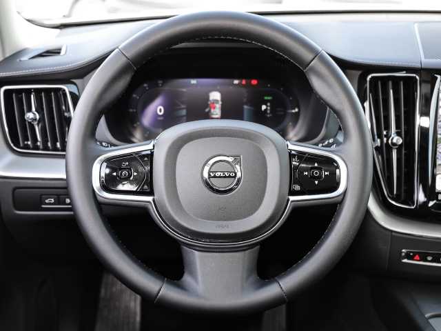 Volvo  Ultimate Dark Recharge Plug-In Hybrid AWD T8 Twin Engine EU6d Allrad HUD StandHZ