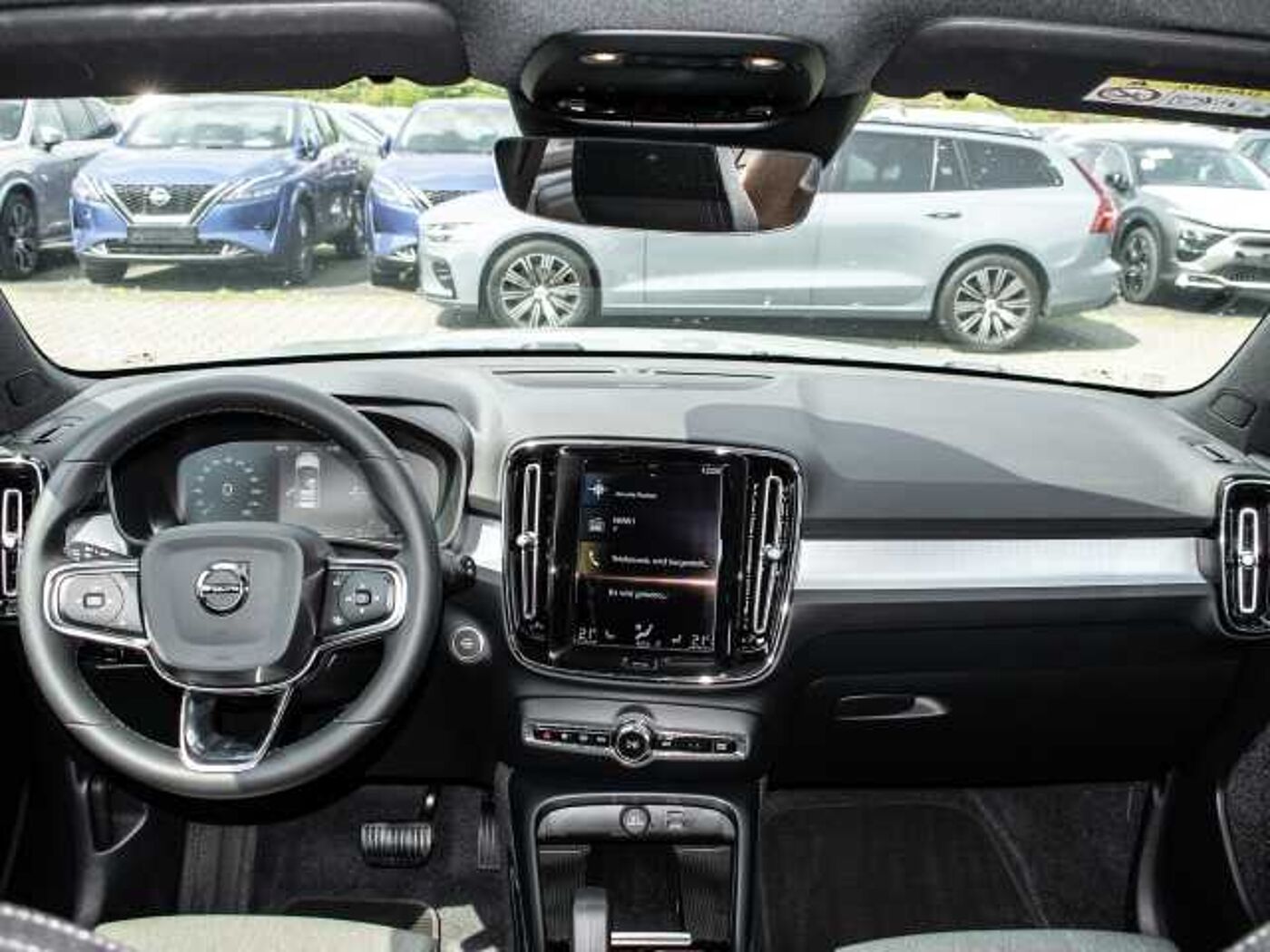 Volvo  Plus Dark Recharge Plug-In Hybrid 2WD T4 Twin Engine EU6d StandHZG Navi digitale