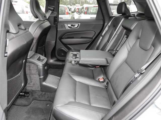 Volvo  Ultimate Dark Recharge Plug-In Hybrid AWD T8 Twin Engine EU6d Allrad HUD StandHZ