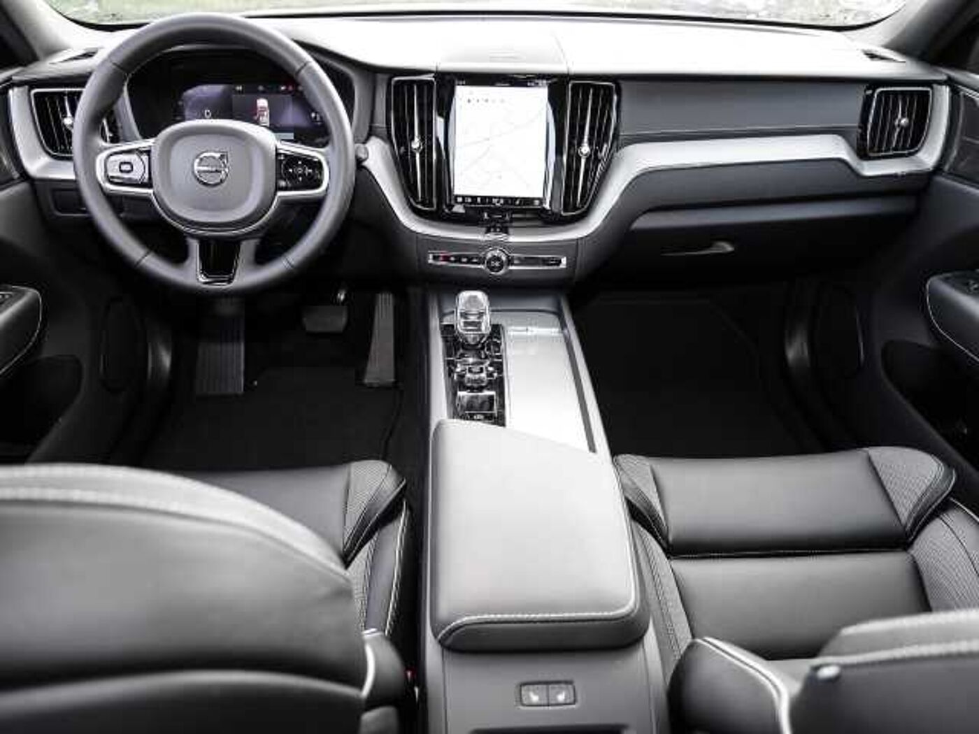 Volvo  Ultimate Dark Recharge Plug-In Hybrid AWD T8 Twin Engine EU6d Allrad HUD StandHZ