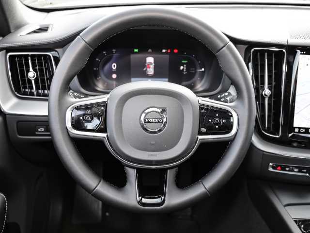 Volvo  Ultimate Dark Recharge Plug-In Hybrid AWD T8 Twin Engine EU6d Allrad HUD StandHZ