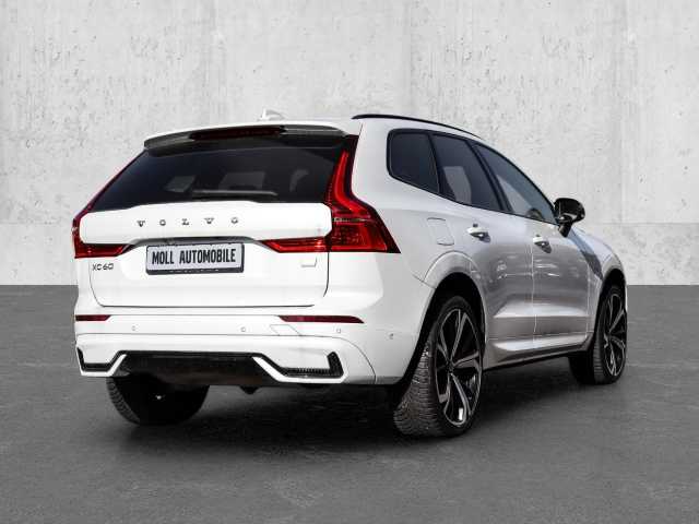 Volvo  Ultimate Dark Recharge Plug-In Hybrid AWD T8 Twin Engine EU6d Allrad HUD StandHZ