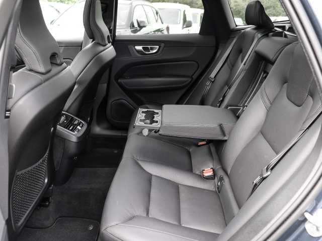Volvo  Ultimate Dark AWD B4 Diesel EU6d Allrad HUD AD StandHZG digitales Cockpit Memory