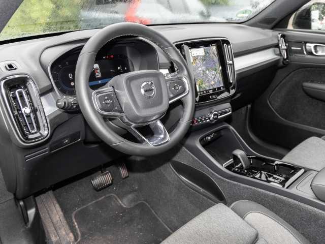 Volvo  Plus Dark 2WD B3 EU6d digitales Cockpit Memory Sitze Soundsystem HarmanKardon LE