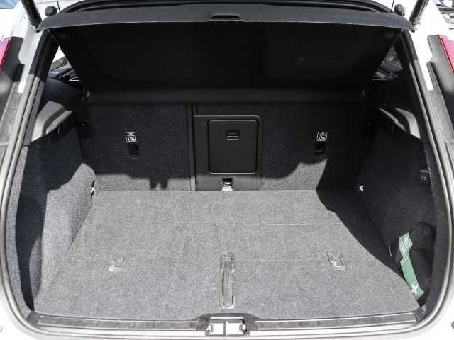 Volvo  Plus Dark 2WD B4 EU6d digitales Cockpit Memory Sitze Soundsystem HarmanKardon 36