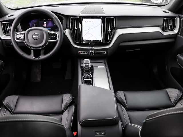 Volvo  Ultimate Dark Recharge Plug-In Hybrid AWD T8 Twin Engine EU6d Allrad HUD StandHZ