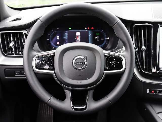 Volvo  Ultimate Dark Recharge Plug-In Hybrid AWD T8 Twin Engine EU6d Allrad HUD StandHZ