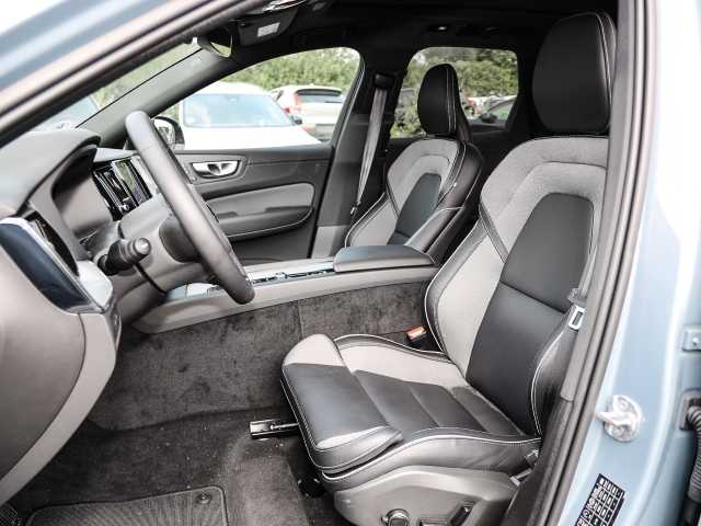 Volvo  Plus Dark Recharge Plug-In Hybrid AWD T6 Twin Engine EU6d Allrad StandHZG digita