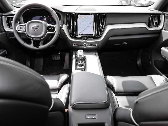 Volvo  Plus Dark Recharge Plug-In Hybrid AWD T8 Twin Engine EU6e Allrad StandHZG digita