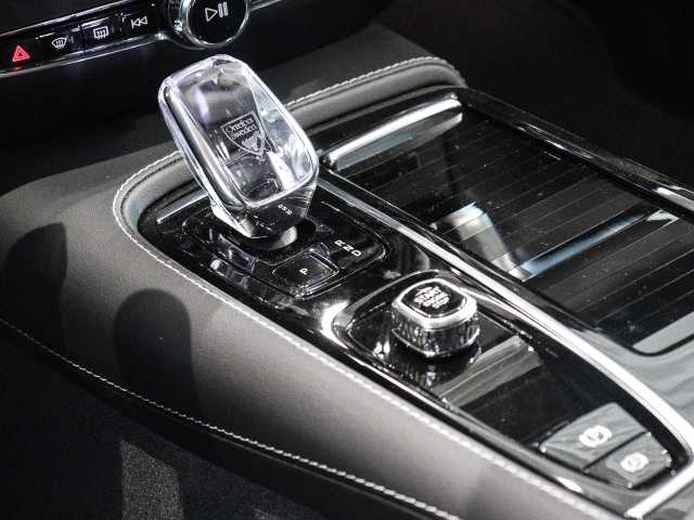 Volvo  T8 AWD Ultra Dark Recharge Plug-In Hybrid Twin Engine EU6d