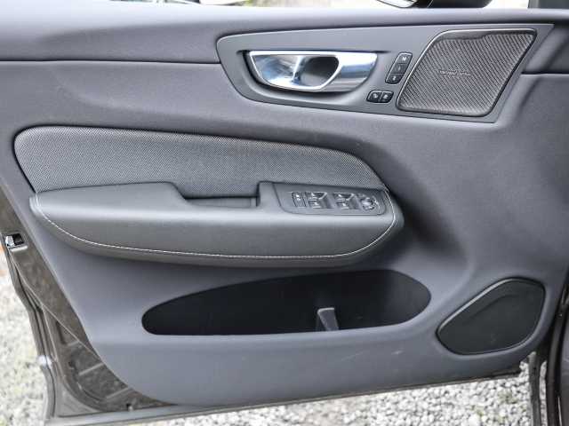 Volvo  Plus Dark Recharge Plug-In Hybrid AWD T8 Twin Engine EU6d Allrad StandHZG digita