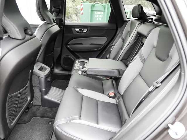Volvo  Plus Dark Recharge Plug-In Hybrid AWD T8 Twin Engine EU6d Allrad StandHZG digita