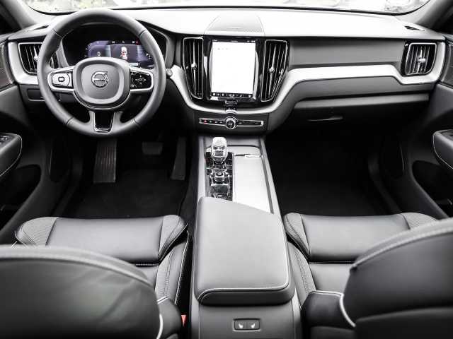 Volvo  Plus Dark Recharge Plug-In Hybrid AWD T8 Twin Engine EU6d Allrad StandHZG digita