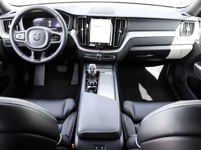 Volvo  Plus Dark Recharge Plug-In Hybrid AWD T8 Twin Engine EU6d Allrad StandHZG digita