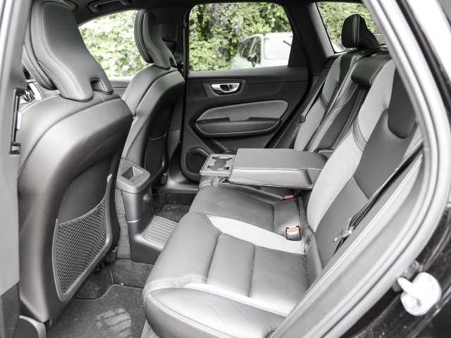Volvo  Plus Dark Recharge Plug-In Hybrid AWD T8 Twin Engine EU6d Allrad StandHZG digita