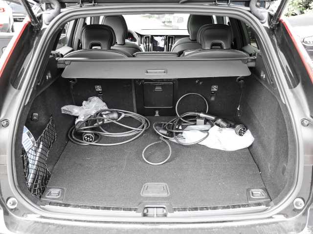 Volvo  Plus Dark Recharge Plug-In Hybrid AWD T8 Twin Engine EU6d Allrad StandHZG digita