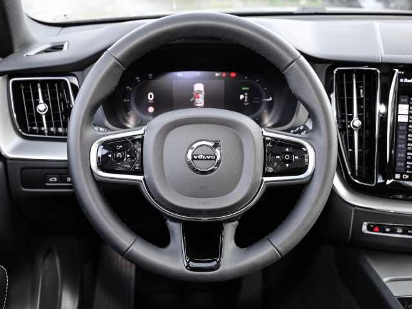 Volvo  Plus Dark Recharge Plug-In Hybrid AWD T8 Twin Engine EU6d Allrad StandHZG digita