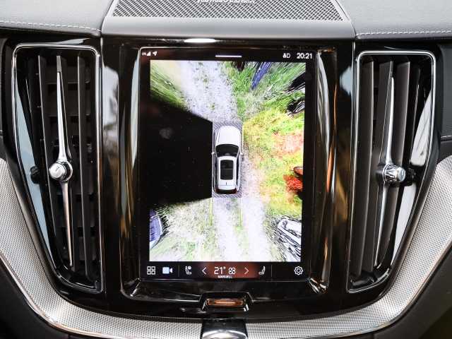 Volvo  Ultimate Dark Recharge Plug-In Hybrid AWD T8 Twin Engine EU6d Allrad HUD StandHZ