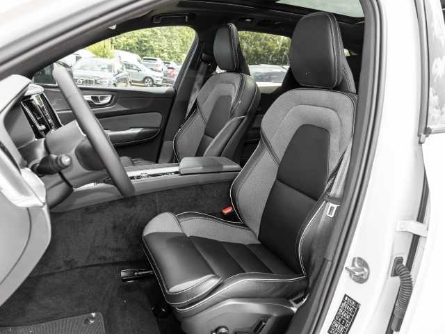 Volvo  Plus Dark Recharge Plug-In Hybrid AWD T6 Twin Engine EU6d Allrad StandHZG digita