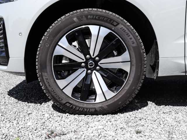 Volvo  Plus Dark Recharge Plug-In Hybrid AWD T6 Twin Engine EU6d Allrad StandHZG digita