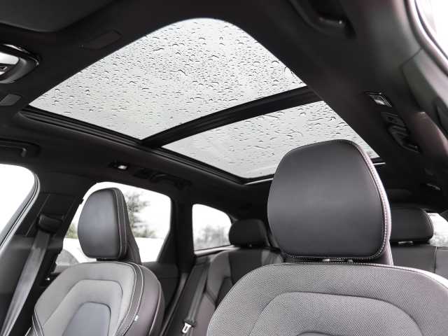 Volvo  Plus Dark Recharge Plug-In Hybrid AWD T6 Twin Engine EU6d Allrad StandHZG digita
