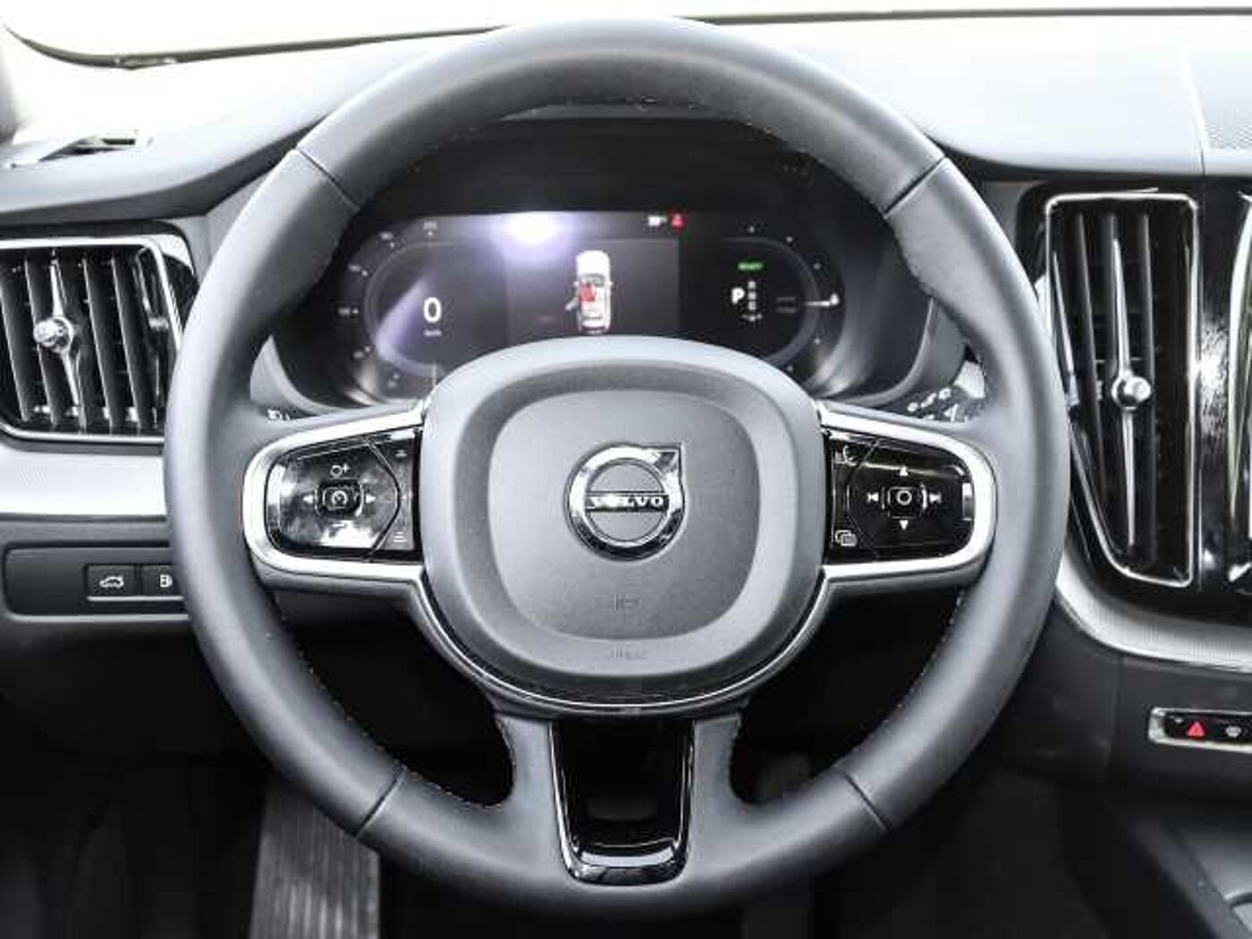 Volvo  Plus Dark Recharge Plug-In Hybrid AWD T8 Twin Engine EU6d Allrad StandHZG digita