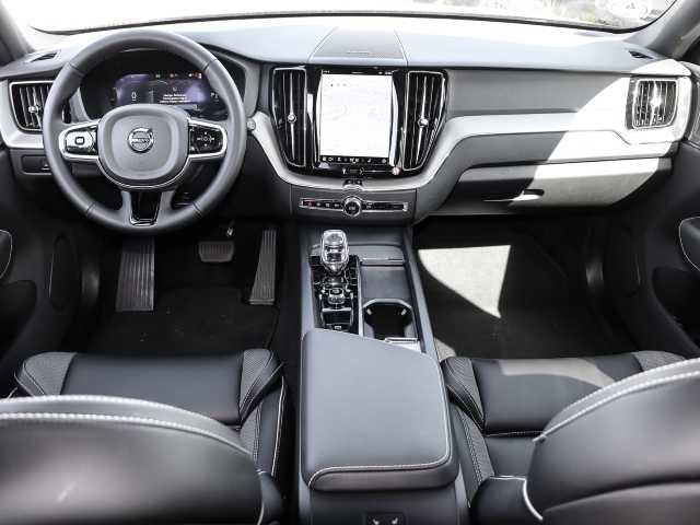 Volvo  Plus Dark Recharge Plug-In Hybrid AWD T8 Twin Engine EU6d Allrad StandHZG digita