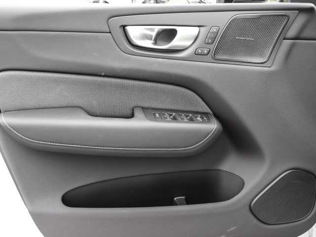 Volvo  Plus Dark Recharge Plug-In Hybrid AWD T6 Twin Engine EU6d Allrad StandHZG digita