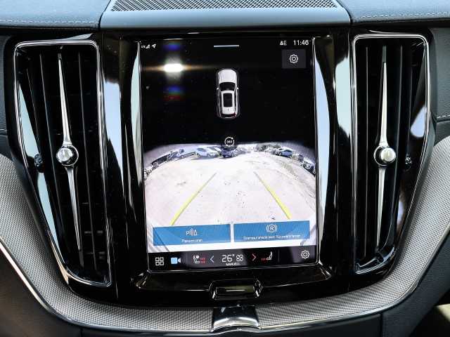 Volvo  Ultimate Dark 2WD B4 Diesel EU6d HUD AD digitales Cockpit Memory Sitze Soundsyst