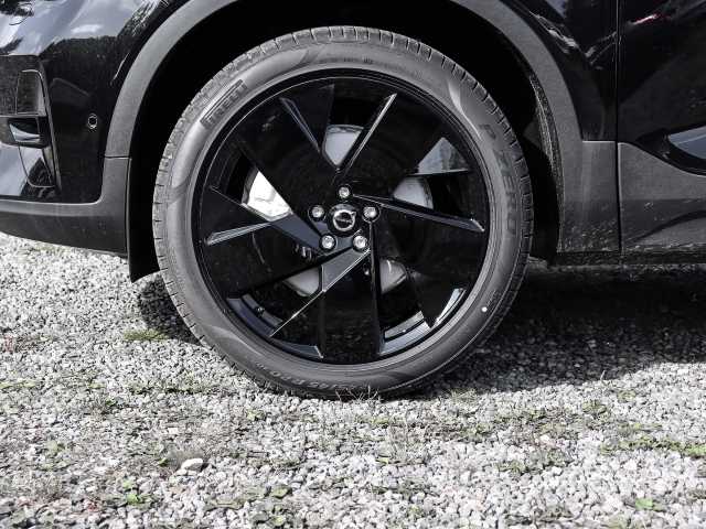 Volvo  Plus Black Edition 2WD B3 EU6d