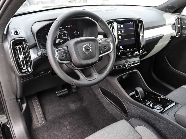 Volvo  Plus Black Edition 2WD B3 EU6d
