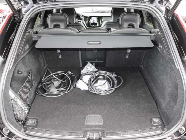 Volvo  Plus Dark Recharge Plug-In Hybrid AWD T6 Twin Engine EU6d Allrad StandHZG digita